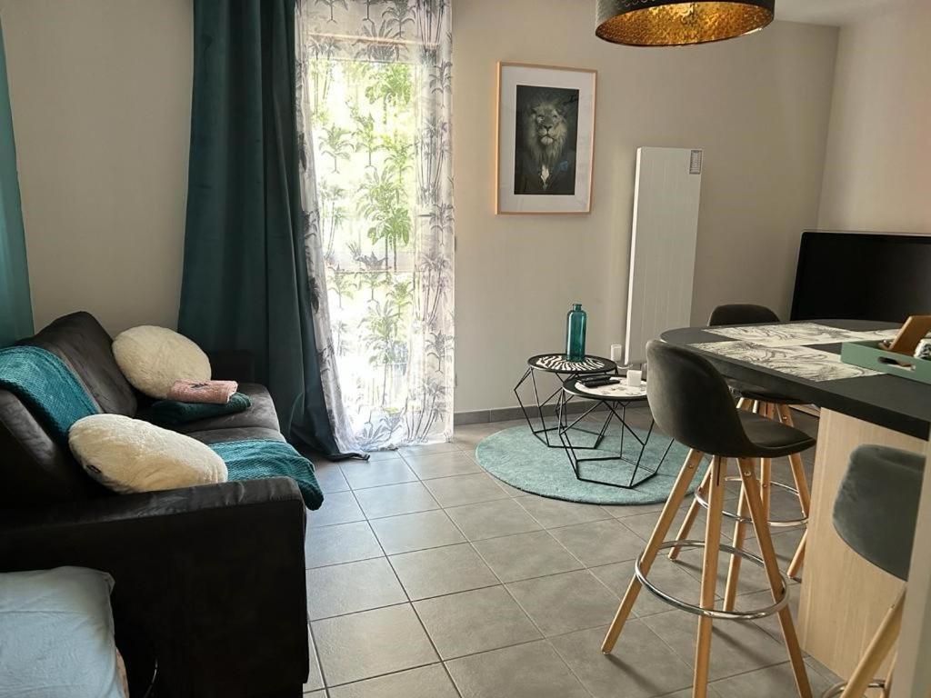 Elegant 45 M2 Lyon 6 + Garage. Idealement Situe Esterno foto